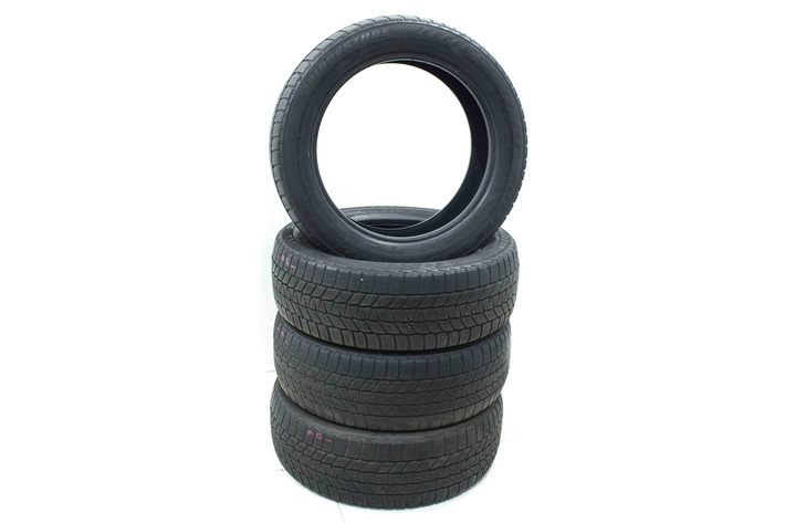 Komplet 4 Szt Opony Zimowe Bridgestone Blizzak Lm 25 Rsc 20555r17