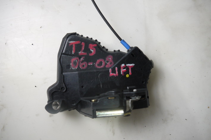 Gdzi Jest Regulator Napięcia Toyota Avensis T25