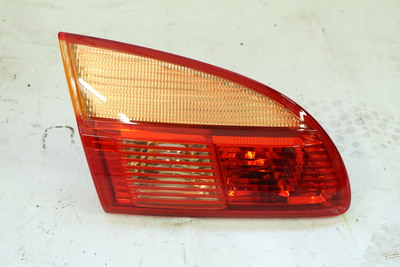 Lampa  lewy tył Toyota Avensis T22 81591-05080