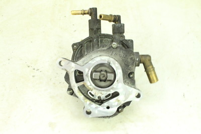 Srebrna pompa podciśnienia Vacum pompa do Range Rover L494 4.4TD AL3Q-2A451-DC
