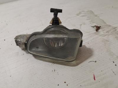 HALOGEN LAMPA PRZECIWMGIELNA LEWA VOLVO V70 II 8620228 7258