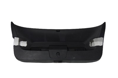 Czarna osłona klapy bagażnika do VW Golfa VII 5G6867605E