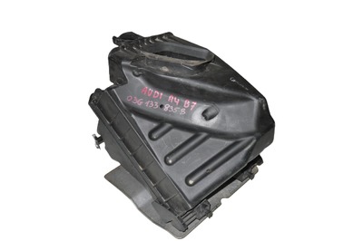 Czarna obudowa filtra powietrza do Audi A4 B6 B7 03g133835b