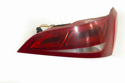 Czerwona lampa prawy tył Audi Q5 8R0945094