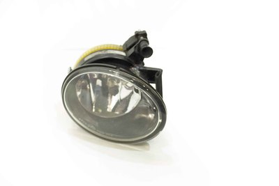 plastikowy halogen prawy do volkswagena golfa VI