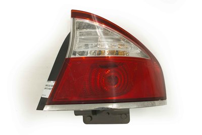 Czerowona prawa tylna lampa do Subaru Legacy IV w sedanie