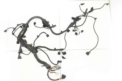 Czarne przewody kable silnika do BMW 7 F01 3.0 d z numerem części : 851325402