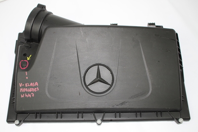 Czarna plastikowa górna część obudowy filtra powietrza do Mercedes-Benz Vito V-Klasa 2.2