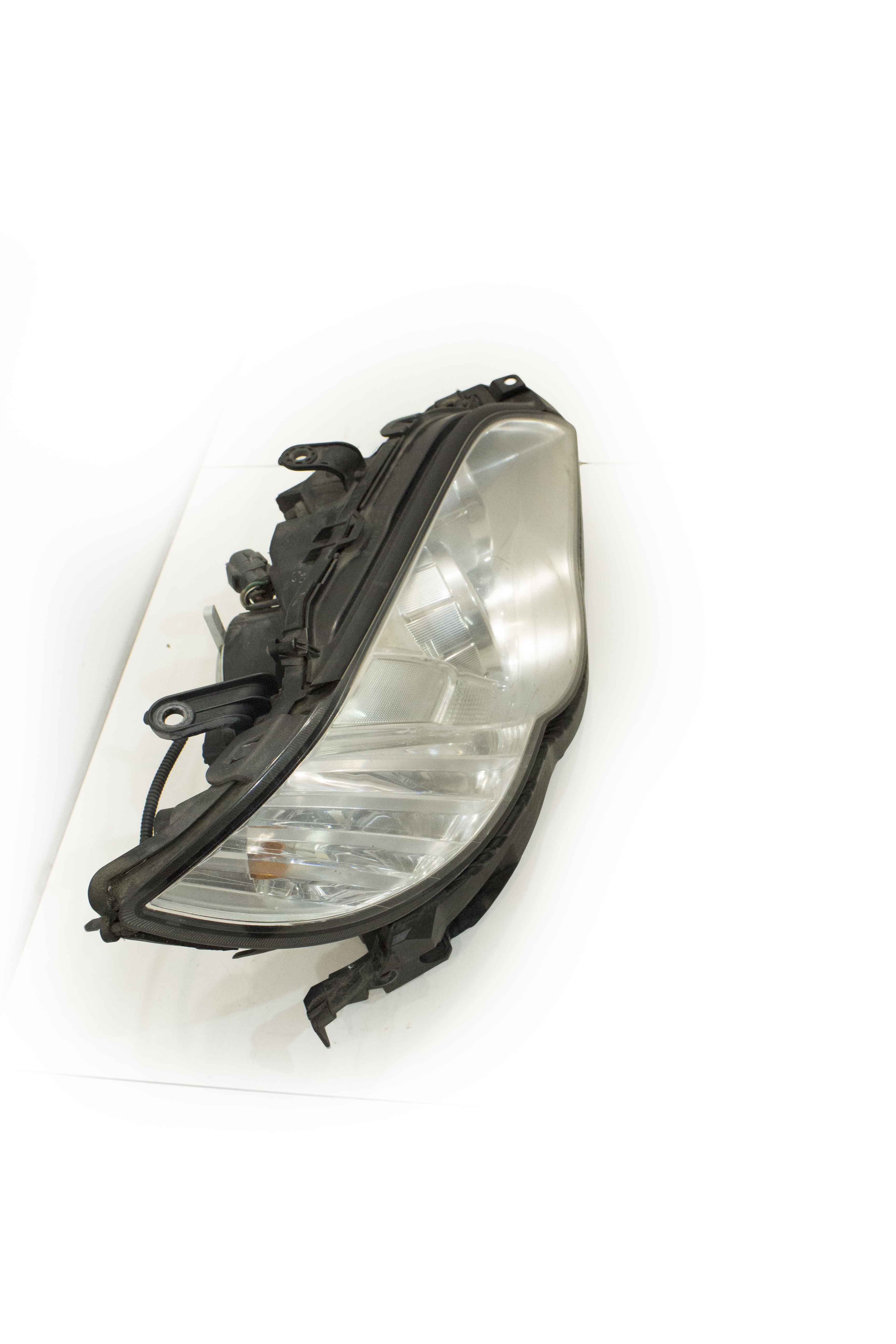 Lampa Prawy Przód Prawa Przednia Subaru Legacy Iv Lift
