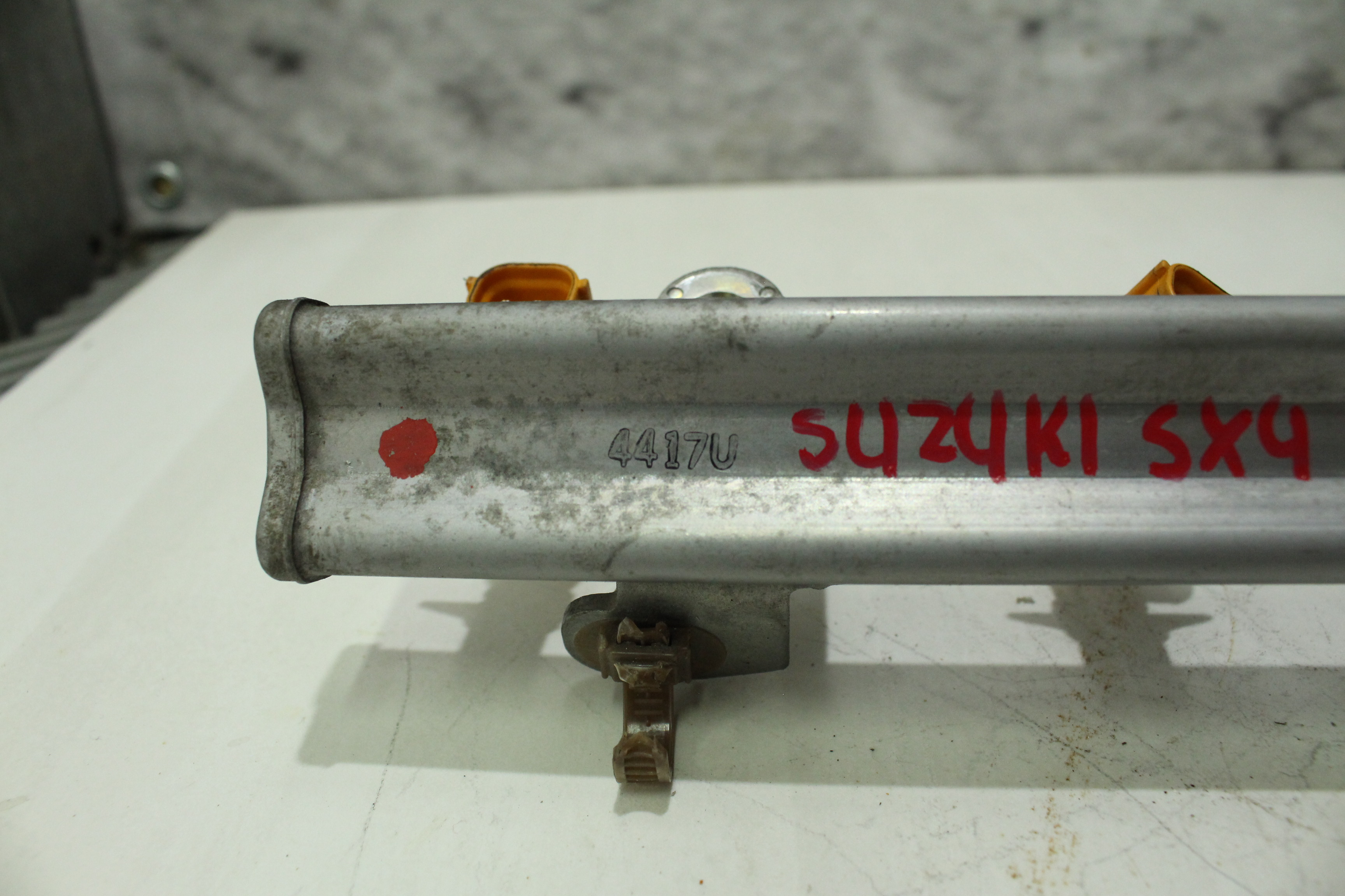 Listwa Wtryskowa Paliwowa Suzuki Sx4 Scross 1.6 Benzyna
